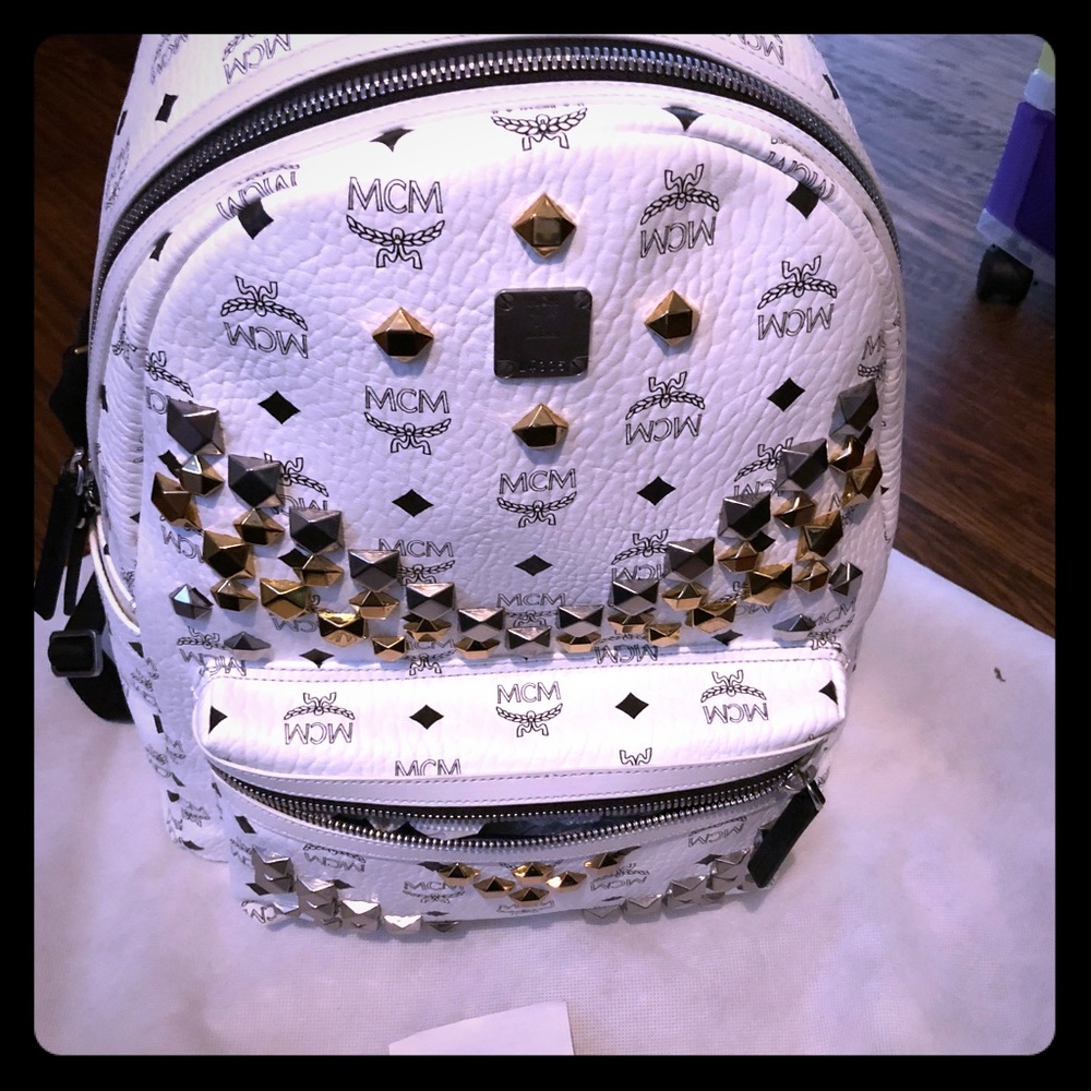 MCM WHITE STARK BACKPACK